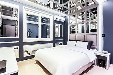 فندق على الطريق Gwangju Sinandong Hotel Geogijoa