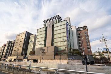 Motel Suwon Guundong Hotel And