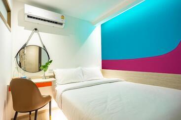 Капсульный Oтель L Minitel At Night Bazaar Chiangmai