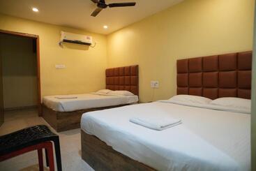 Отель Kings Resort