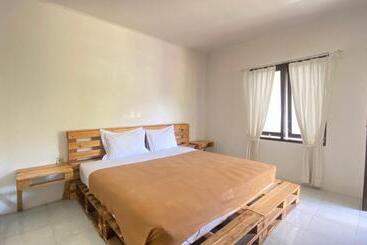 بنسيون Santai Desa