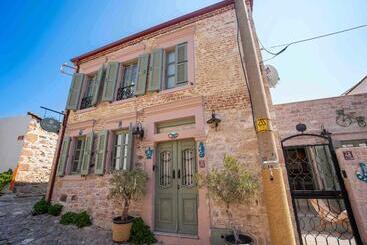 Bed and Breakfast Cundaliş Otel