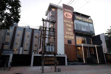 Отель Crown Ceremonies