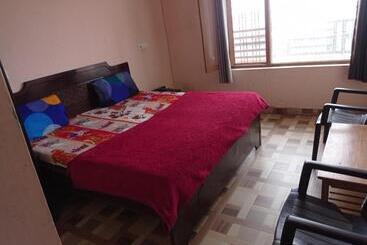 בית מלון כפרי Him Valley