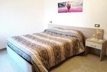 I 3 Falchi Bed & Breakfast