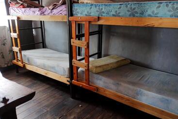 펜션 Motoposada Campera Negra