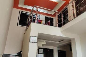 Bed and Breakfast Avadh Vihara Beds & Breakfast