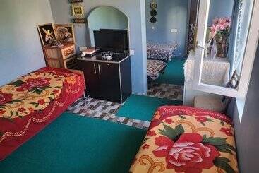 Gabala Garden Hostel