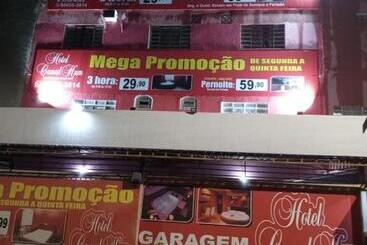 בית מלון כפרי Canal Hum Sanambaia