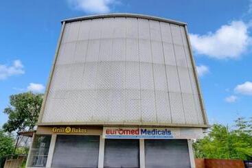 Отель Famy Home