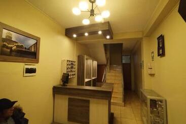 בית מלון כפרי Hostal Los Andes   Espinar