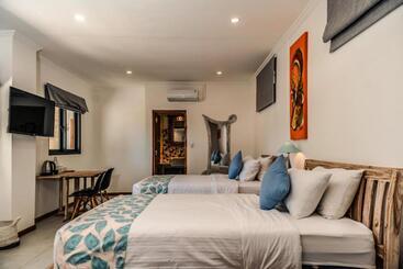 酒店 Komodo Suites Downtown Managed By Cpm Bali