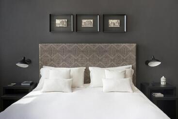 פנסיון Crossing Manzoni