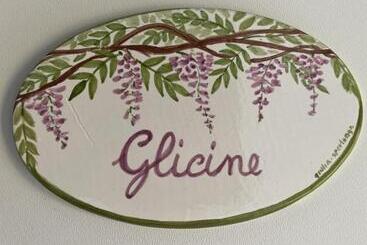 Пансион Glicine Room Sperlongaresort