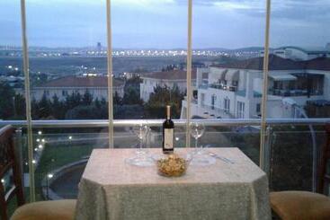 פנסיון Sabiha Gökçen Airport Ensuıte Private Room