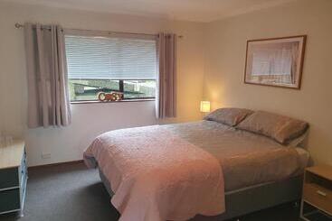 پانسیون Warm Private Homestay Local To Dunedin