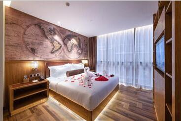 בית מלון כפרי James Joyce Coffetei  Guangzhou Beijing Road Metro Station Pedestrian Street Branch