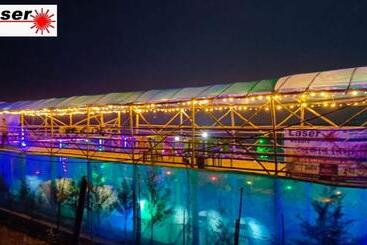 בית מלון כפרי Laser Resort Mousuni