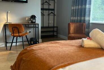 פנסיון Shanroe Accommodation