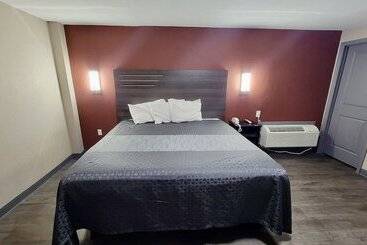 ホテル Budget Inn & Suites