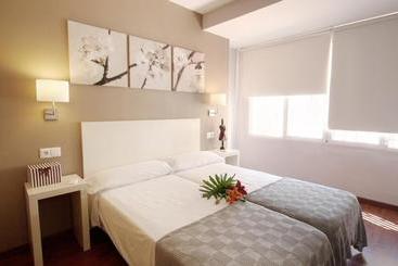 هتل Dormavalencia Hostel Regne