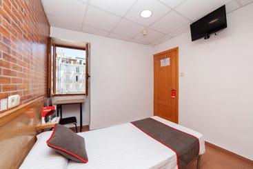 هتل Hostal El Rincón