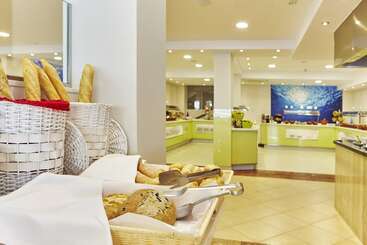 هتل Universal Casa Marquesa