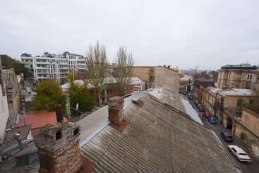 هتل Vorontsov Appartments