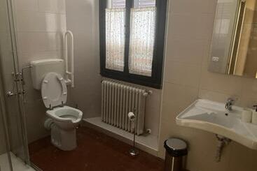 هاستل Foresteria San Domenico