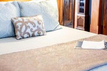 مبيت وإفطار Buckner Suite