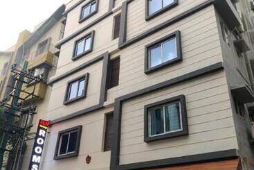 호텔 Heritage Suites