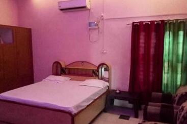 Hotel Oyo Suraj Palza