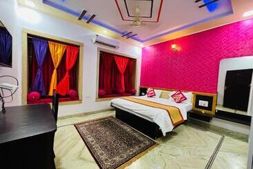 Отель The Amar Jaisalmer