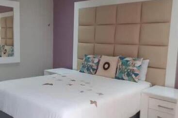 פנסיון Ndivho Guesthouse