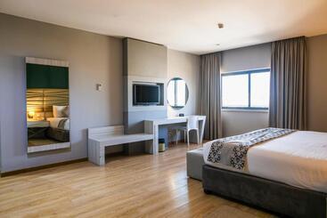 Wl Hotel Maputo City Center Mozambique Collection