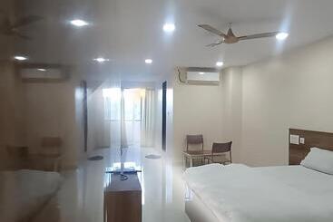 酒店 Sai Baba Palace