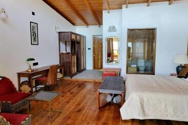 ホテル Timilo Boutique