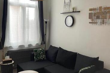 بنسيون Chez Auguy Et Deborah