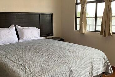 بنسيون Finca Del Rincón