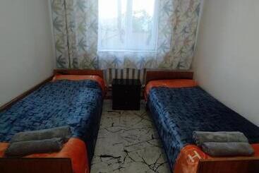 پانسیون Guest House Twins