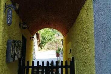 צימר B & Eat Il Borgo