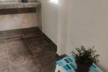 تختخواب و صبحانه Casa Hotel El Encanto De Carmen