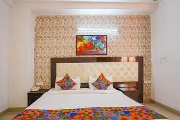 فندق Admire Inn Noida Sector 50