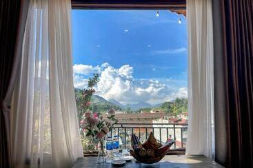 هتل Homestay Sapa Thutran