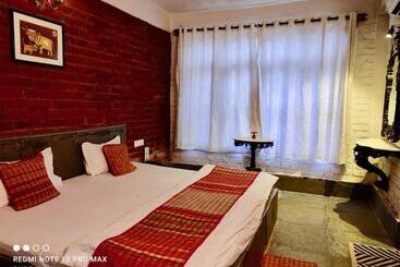 ホテル Moram Earth