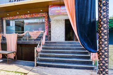 ホテル Oyo Flagship Royal