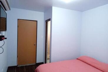 بنسيون Hospedaje Jrzconsulado