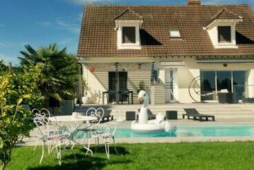 بنسيون Ma Douce Bulle Piscine & Détente