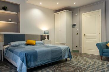 بنسيون Mi Tú Apartments