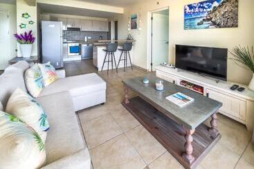 هتل آپارتمان Beachfront Palapa21 Jan Thiel